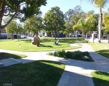 6096 Terrace Lane - Photo Thumbnail 26
