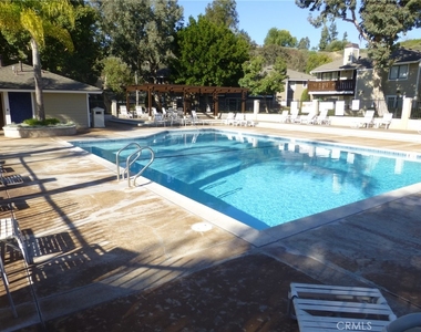 6096 Terrace Lane - Photo Thumbnail 27