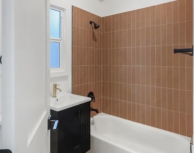 1237 E 1st - Photo Thumbnail 6