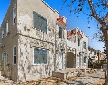 1237 E 1st - Photo Thumbnail 1