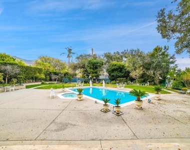 4828 Gould Avenue - Photo Thumbnail 65