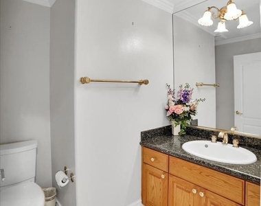 4828 Gould Avenue - Photo Thumbnail 36