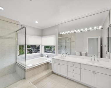 4828 Gould Avenue - Photo Thumbnail 51