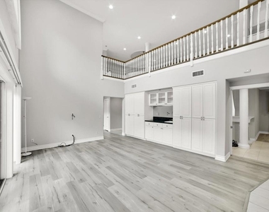 4828 Gould Avenue - Photo Thumbnail 30