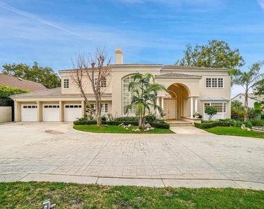 4828 Gould Avenue - Photo Thumbnail 1