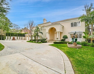 4828 Gould Avenue - Photo Thumbnail 2