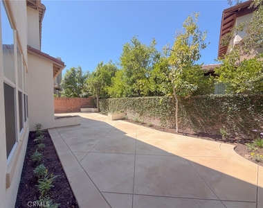 82 Laurelhurst - Photo Thumbnail 26