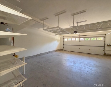 82 Laurelhurst - Photo Thumbnail 56
