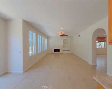 82 Laurelhurst - Photo Thumbnail 22