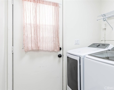 923 Alabama Street - Photo Thumbnail 12