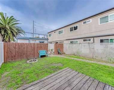 923 Alabama Street - Photo Thumbnail 13