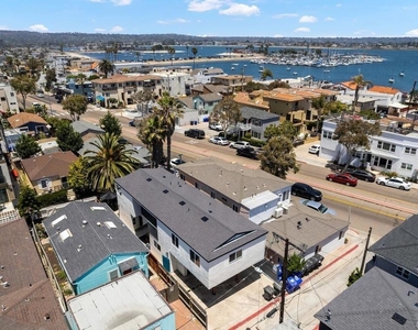 725 Kingston Court - Photo Thumbnail 13