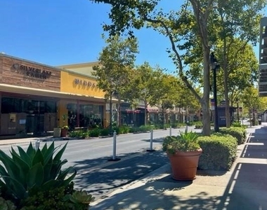 7686 Papyrus Place - Photo Thumbnail 26