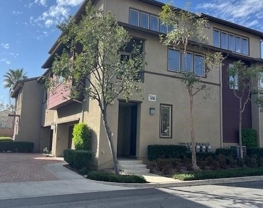 7686 Papyrus Place - Photo Thumbnail 2