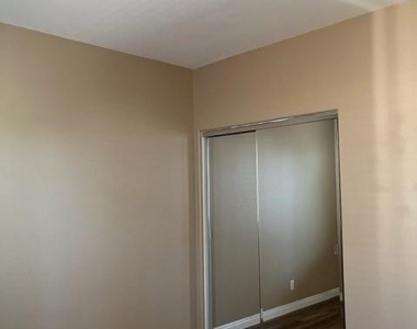 7686 Papyrus Place - Photo Thumbnail 15