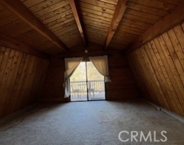 1374 Rock Ridge - Photo Thumbnail 7
