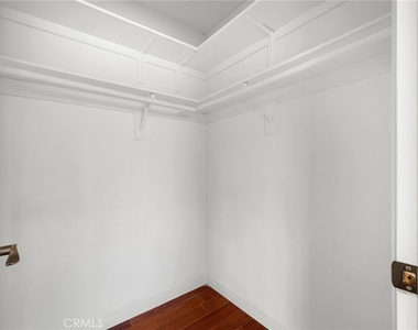 1134 Campbell - Photo Thumbnail 18