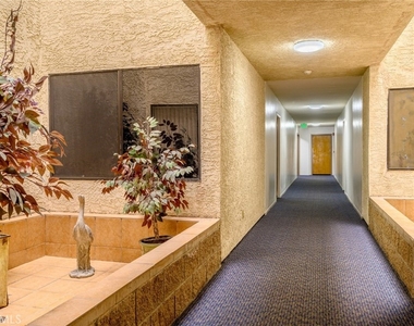 1134 Campbell - Photo Thumbnail 3