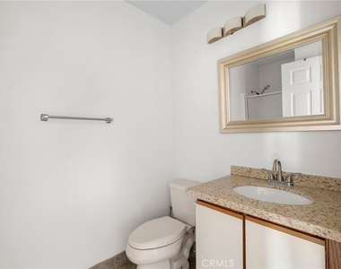 1134 Campbell - Photo Thumbnail 23