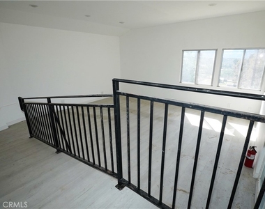 33716 Hubbard - Photo Thumbnail 25