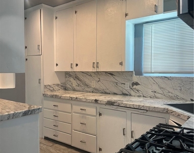 24675 Shepardson - Photo Thumbnail 6