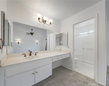 1455 N 13th - Photo Thumbnail 15