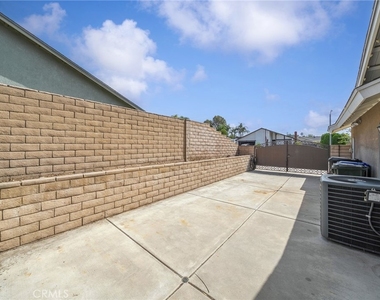 1455 N 13th - Photo Thumbnail 21