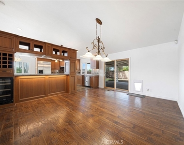 1455 N 13th - Photo Thumbnail 5