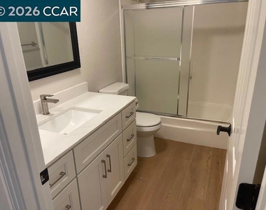 4260 Clayton Rd - Photo Thumbnail 5