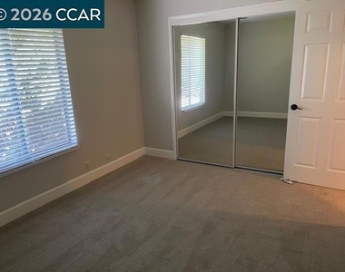 4260 Clayton Rd - Photo Thumbnail 8