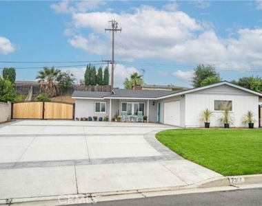 7386 Alta Cuesta Drive - Photo Thumbnail 1