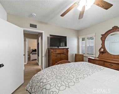 7386 Alta Cuesta Drive - Photo Thumbnail 21