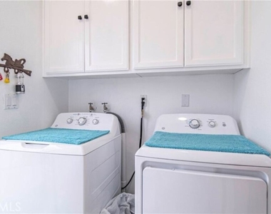 7386 Alta Cuesta Drive - Photo Thumbnail 25
