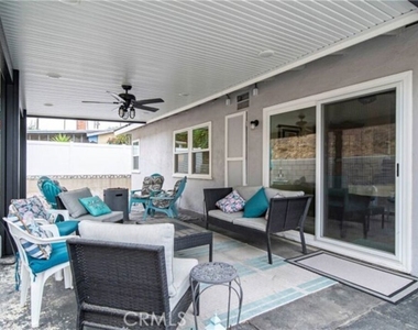 7386 Alta Cuesta Drive - Photo Thumbnail 9