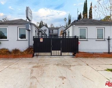 11472 Ventura - Photo Thumbnail 1
