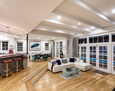 4219 Roma Court - Photo Thumbnail 5