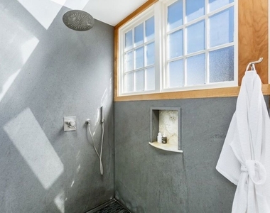 4219 Roma Court - Photo Thumbnail 18
