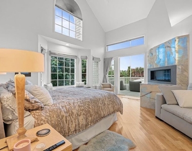 4219 Roma Court - Photo Thumbnail 14