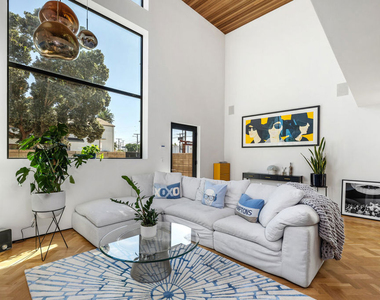303 Windward Avenue - Photo Thumbnail 1
