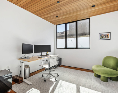 303 Windward Avenue - Photo Thumbnail 10