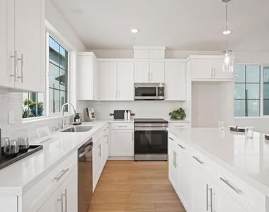 4874 Arroyo Run - Photo Thumbnail 8