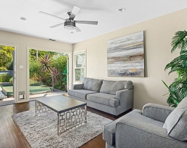 449 Westbourne Drive - Photo Thumbnail 13