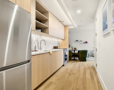 Rockwell Place - Photo Thumbnail 1