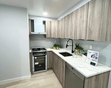 37-32 89th Street - Photo Thumbnail 2