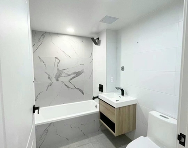37-32 89th Street - Photo Thumbnail 8