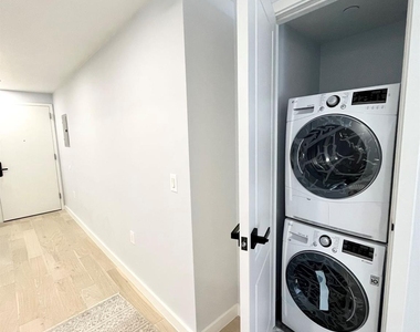 37-32 89th Street - Photo Thumbnail 4