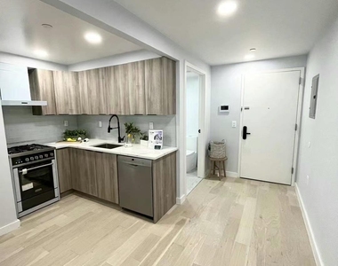 37-32 89th Street - Photo Thumbnail 7