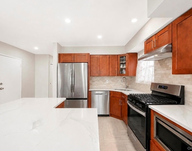 9203 241st Street - Photo Thumbnail 2