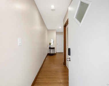 9203 241st Street - Photo Thumbnail 5