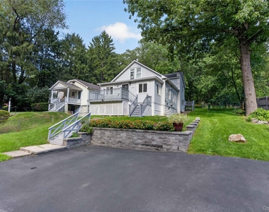 34 Winona Avenue - Photo Thumbnail 2